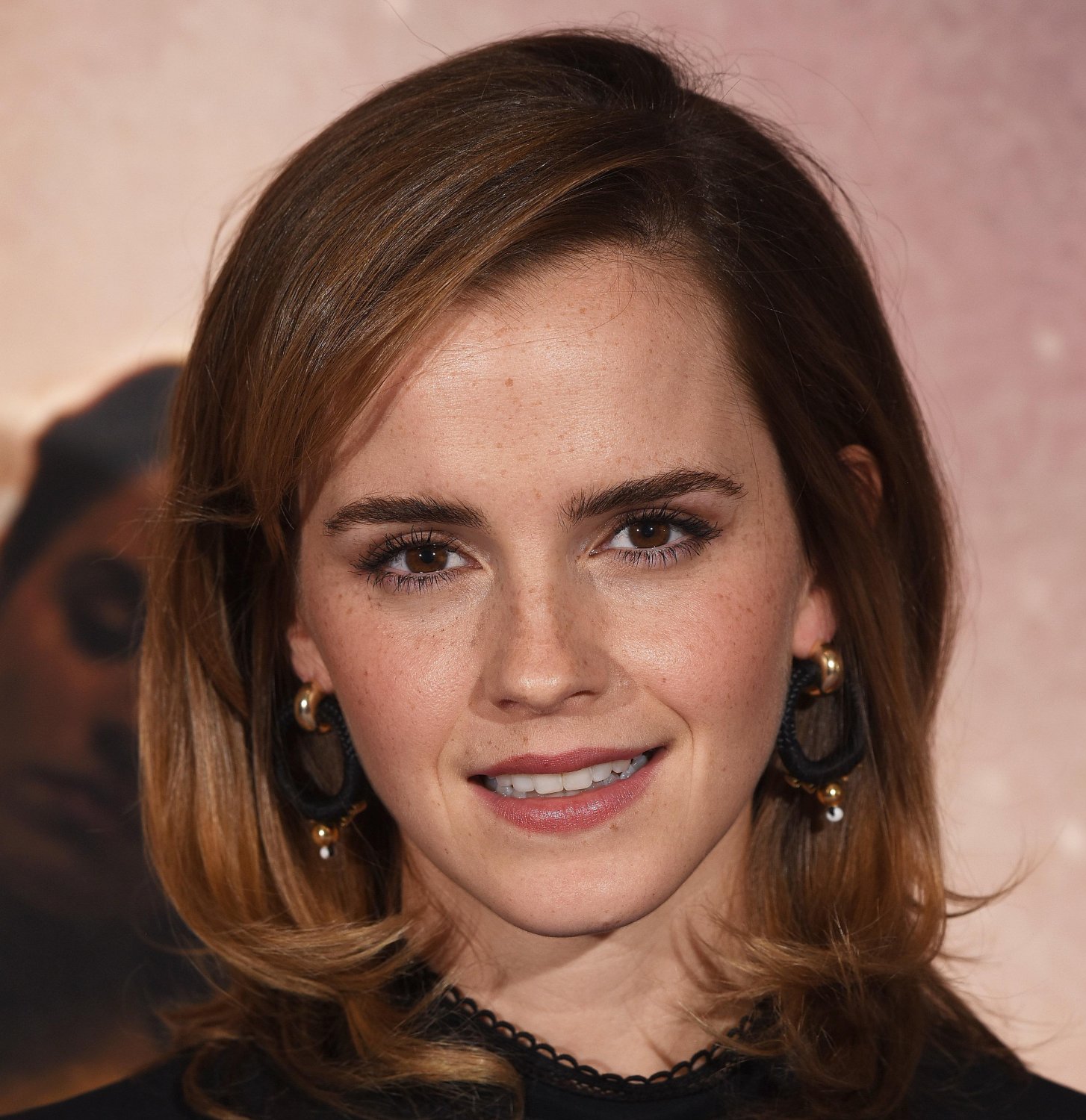 av3g1pT1 Emma Watson 01.jpg